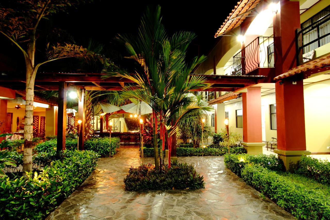 Hotel Iguana Verde Orotina Exteriör bild